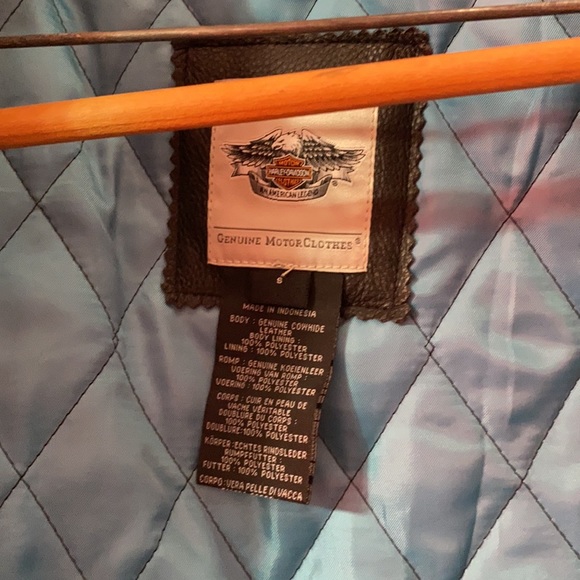 Ladies Harley Davidson Leather Jacket with detachable inner lining - Picture 4 of 8